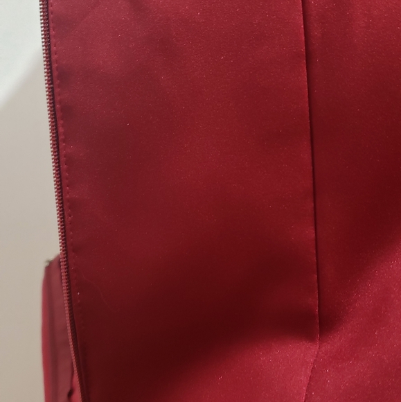 Alfred Angelo Bridesmaid Dress Unaltered in Wine - Picture 10 of 10